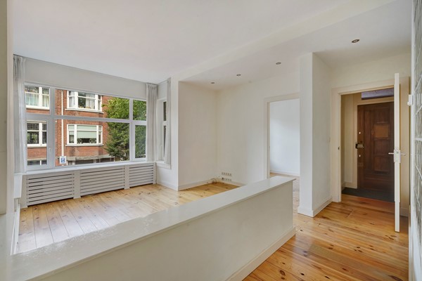 Medium property photo - Stuyvesantstraat 335, 2593 GK Den Haag